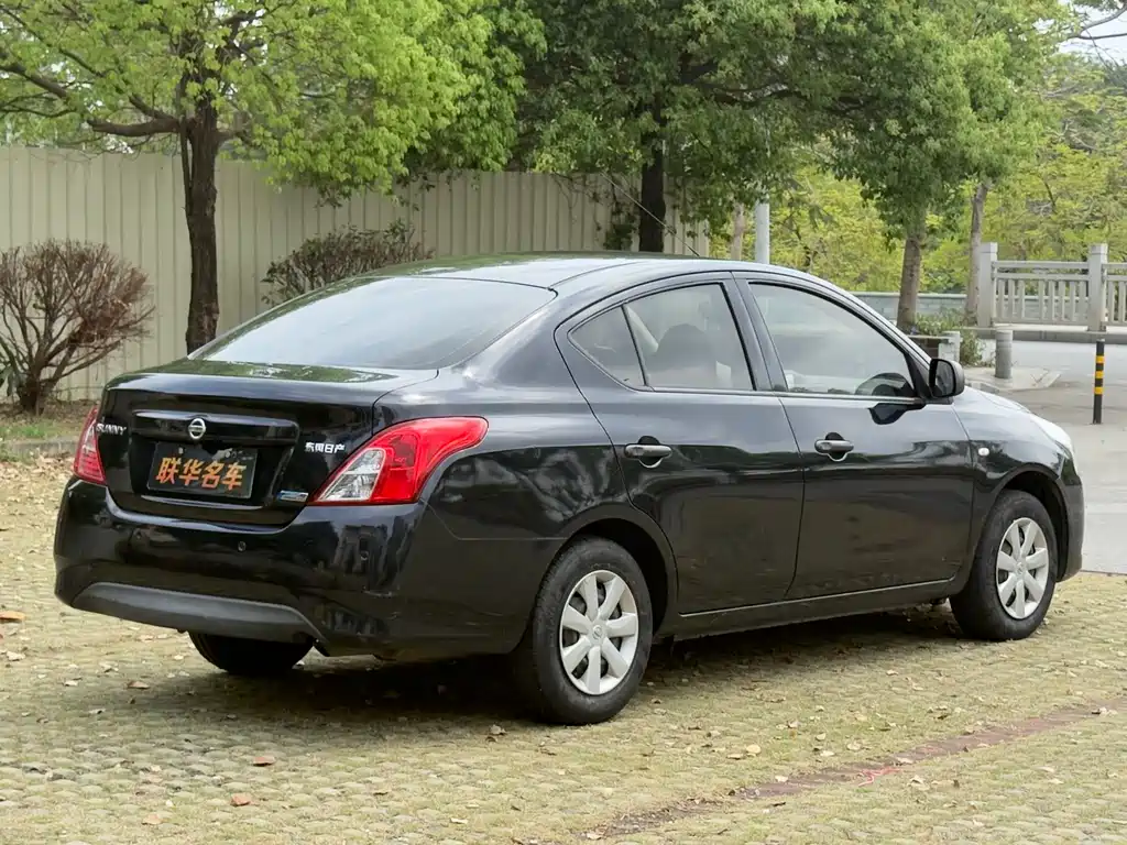 Nissan Sunny 1.5XE CVT Leading Edition, фото 9