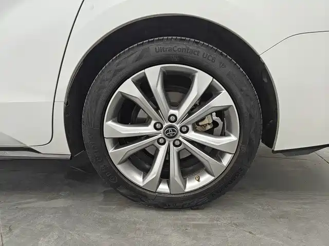 Toyota Sienna — миниатюра 11