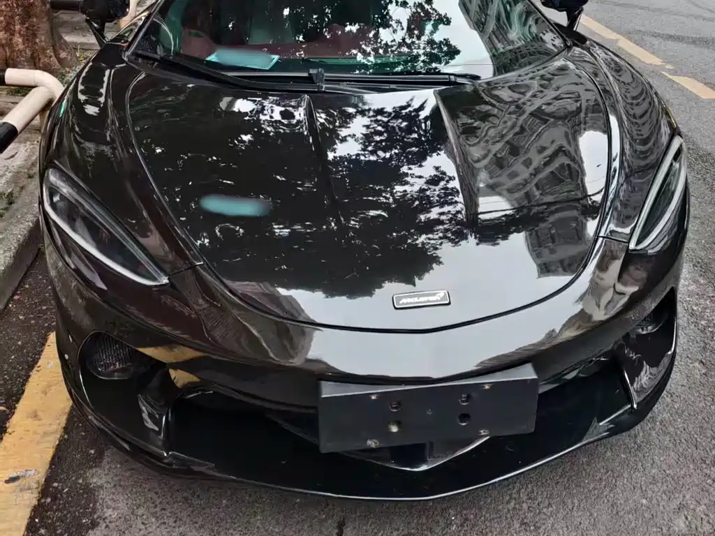 McLaren GT 2022