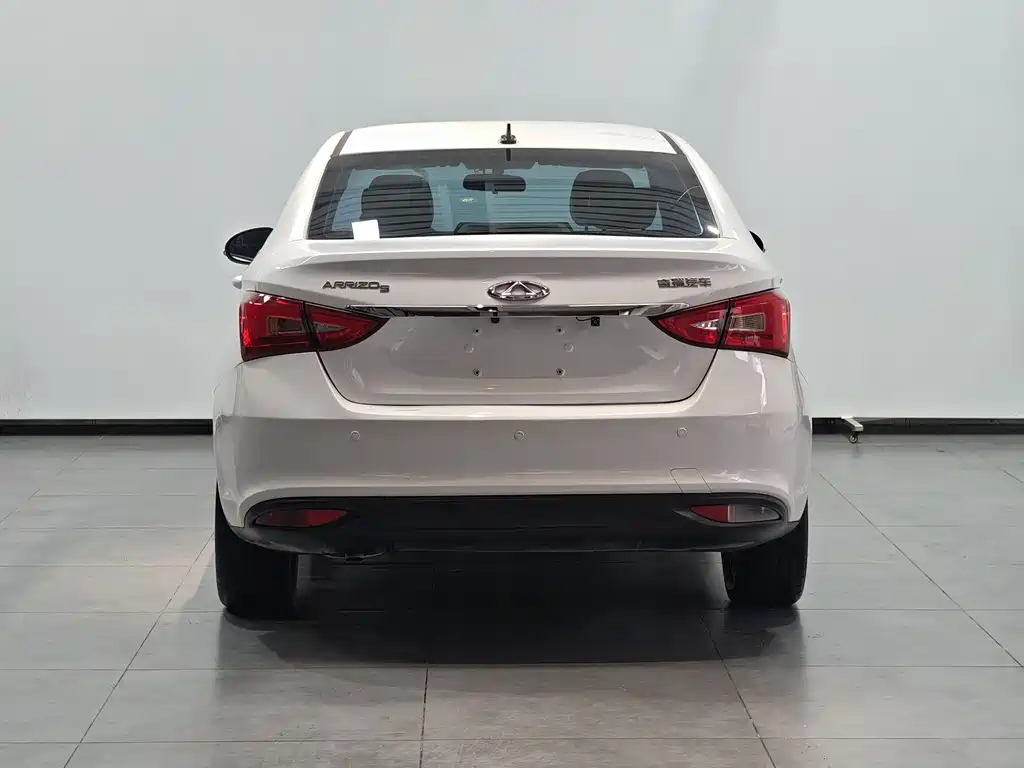 CHERY ARRIZO 5