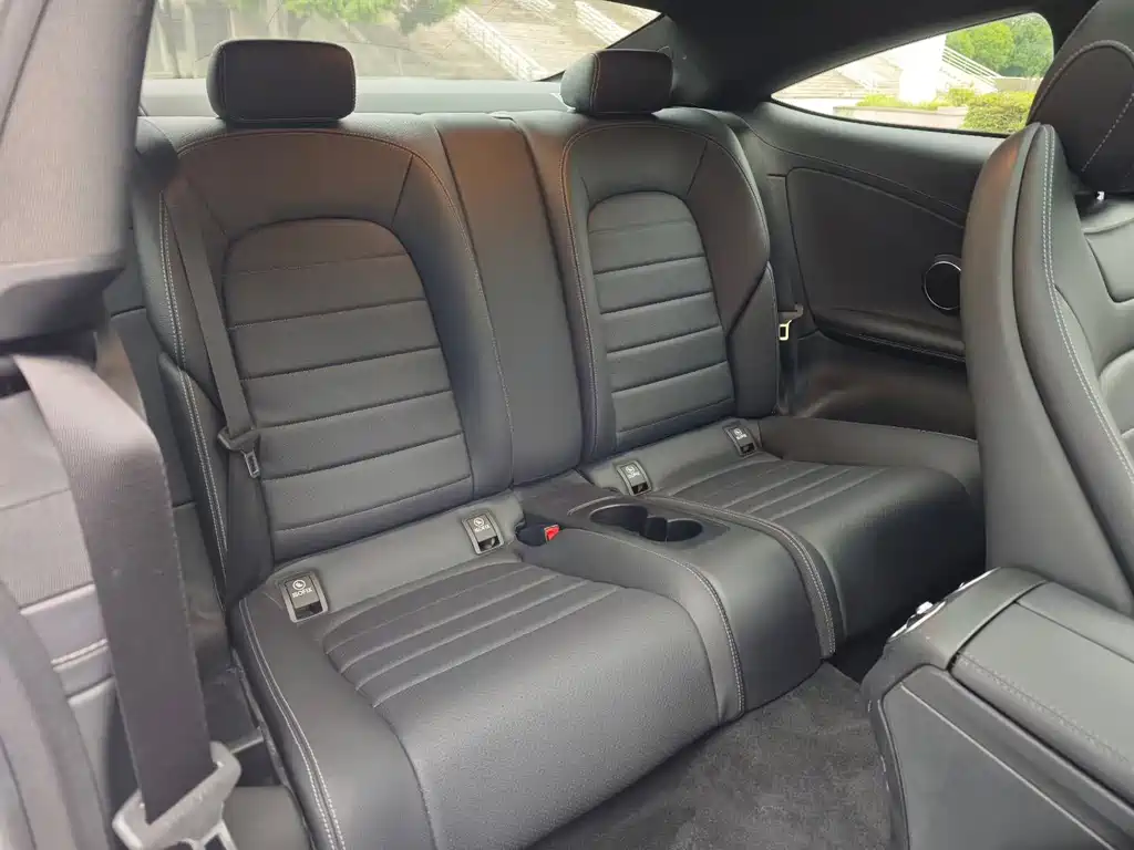 Mercedes-Benz C-Class (Import) — миниатюра 8