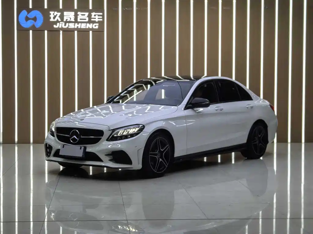 Mercedes-Benz C-Class 2021