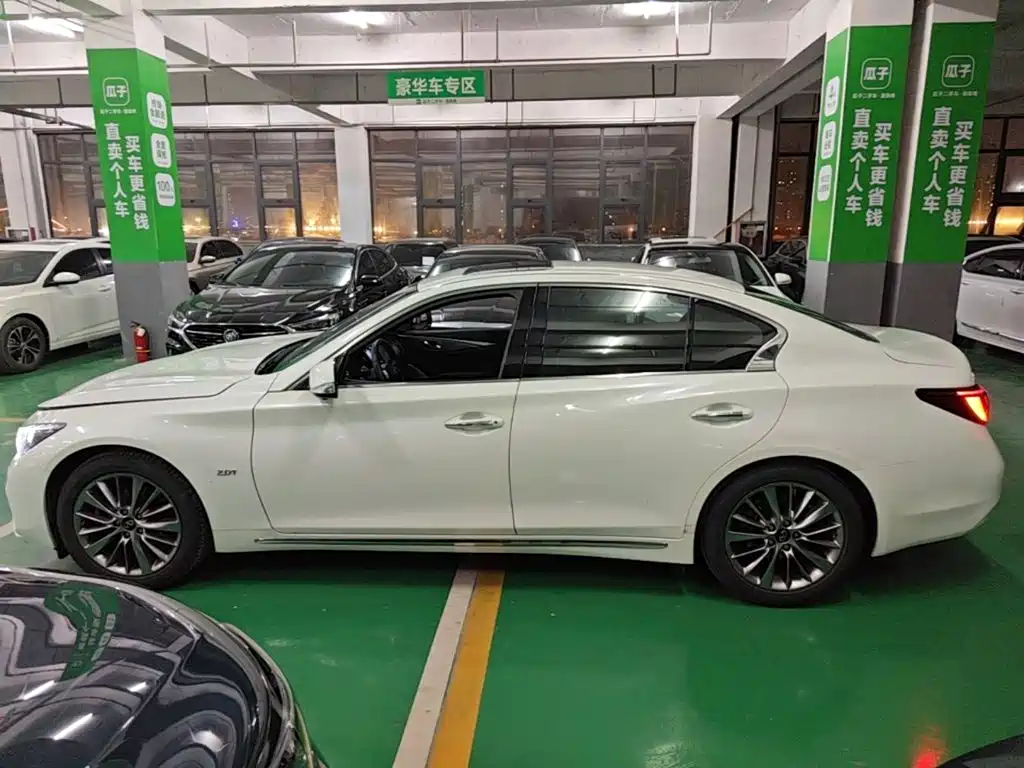 Infiniti Q50L — миниатюра 5