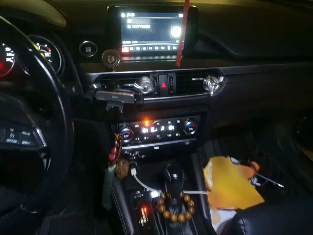 Mazda Atenza — миниатюра 6