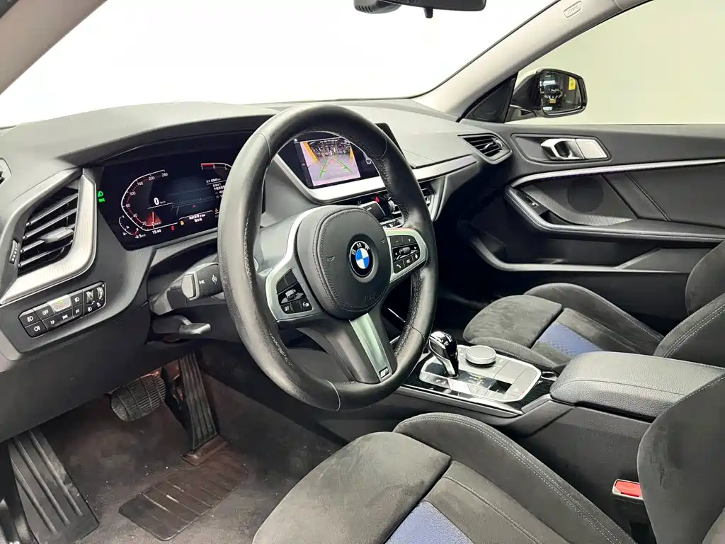 BMW 2 Series (Import) — миниатюра 12