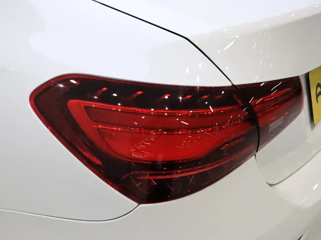 Mercedes-Benz A-Class A 2025 A 200 L Fashion