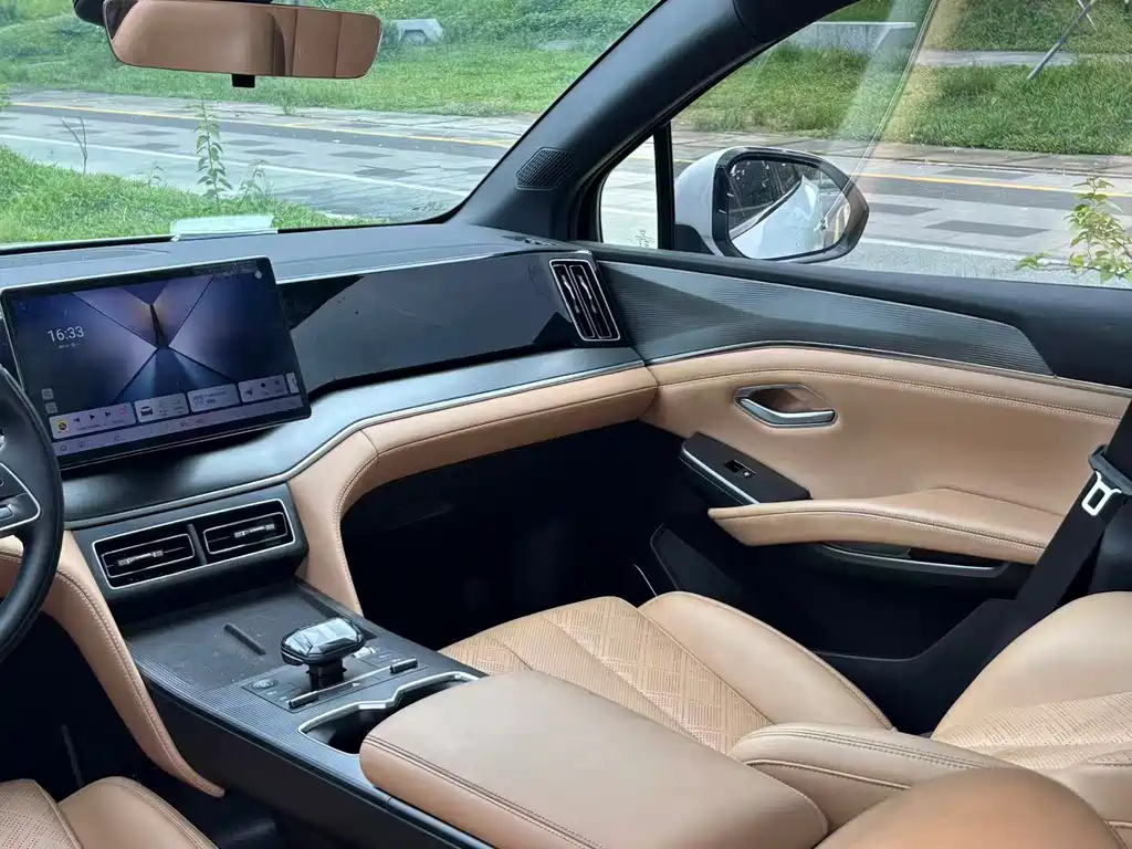 BYD L DM-i — миниатюра 14