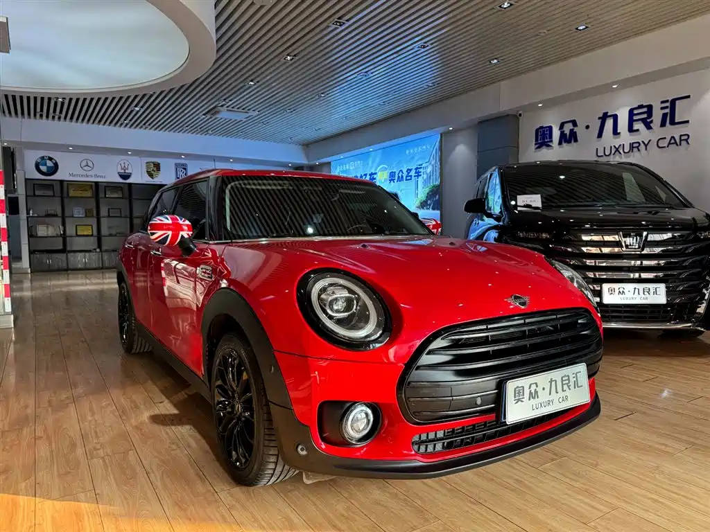 MINI CLUBMAN