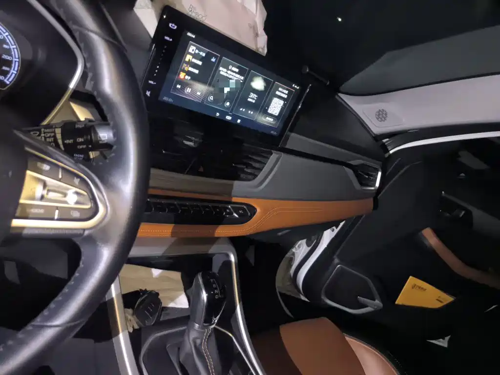 Geely Vision X6 — миниатюра 14