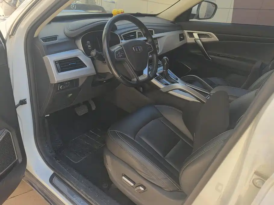 Geely Boyue — миниатюра 9
