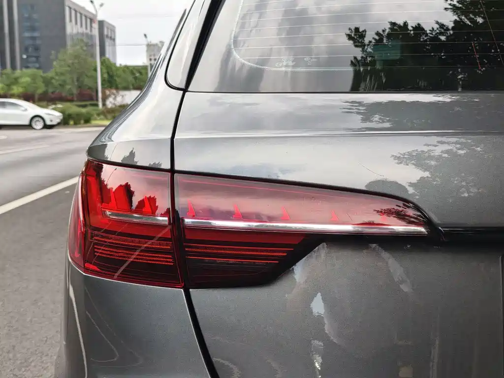 Audi A4 2024 Avant 40 TFSI Fashion Sport
