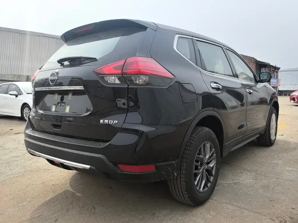 Nissan X-Trail 2025 2.0L Lead