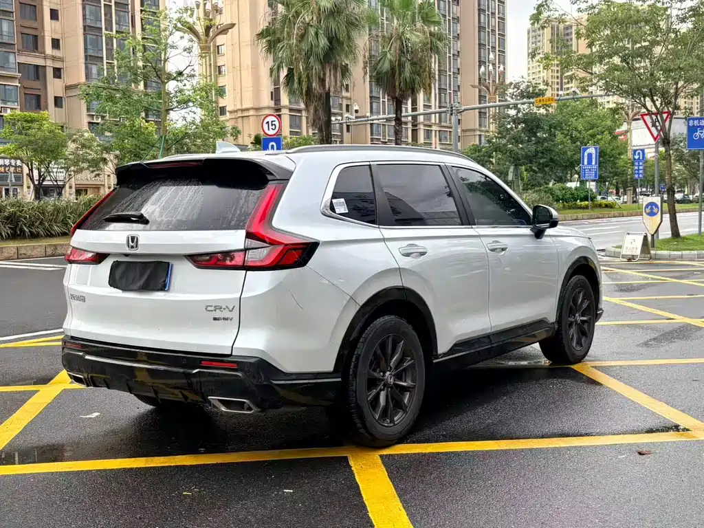 Honda CR-V — миниатюра 6