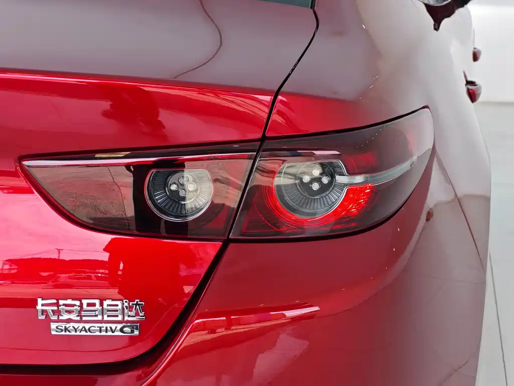 Mazda 3 Axela — миниатюра 29