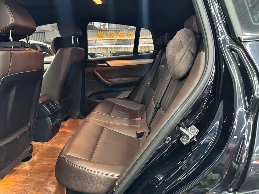 BMW X4 — миниатюра 11