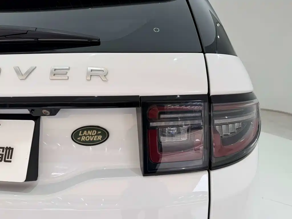 Land Rover Discovery Sport — миниатюра 3