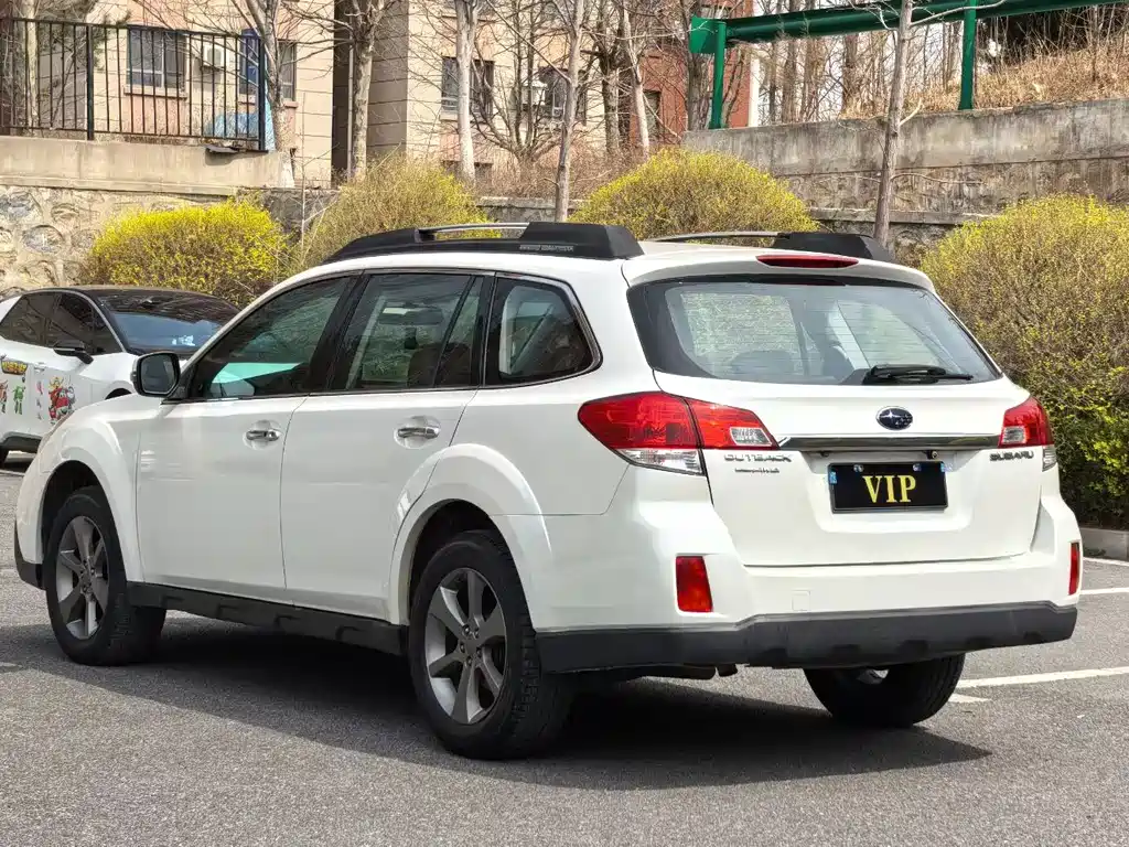 Subaru Outback 2014 2.5i