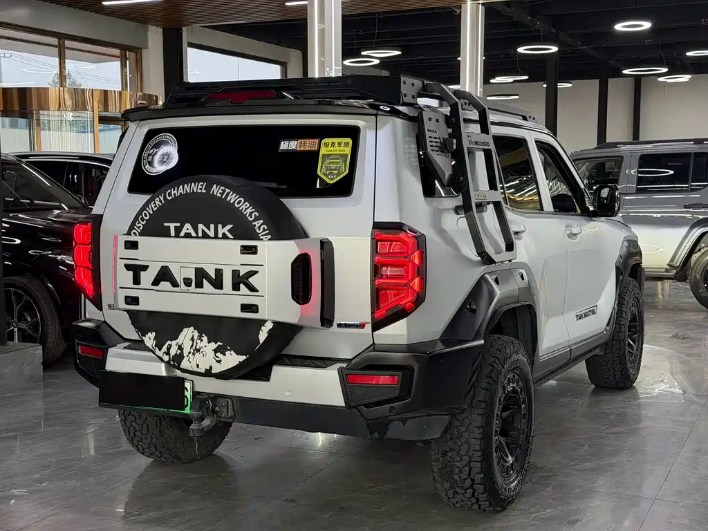 Tank 400 2023 Hi4-T