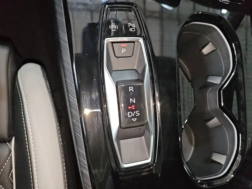 Audi A5L — миниатюра 14
