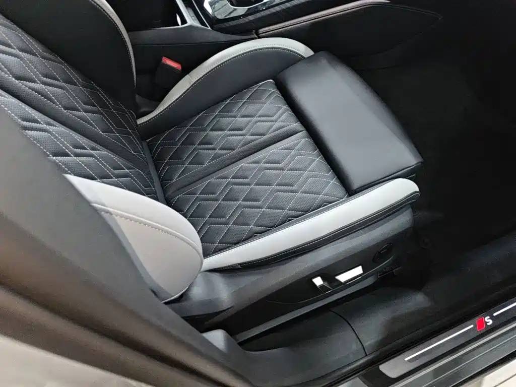 Audi A5L — миниатюра 25