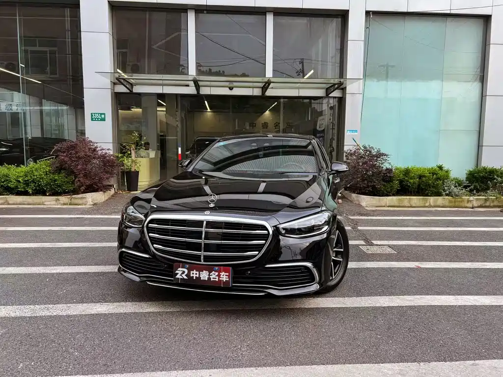 Mercedes-Benz S-Class 2021