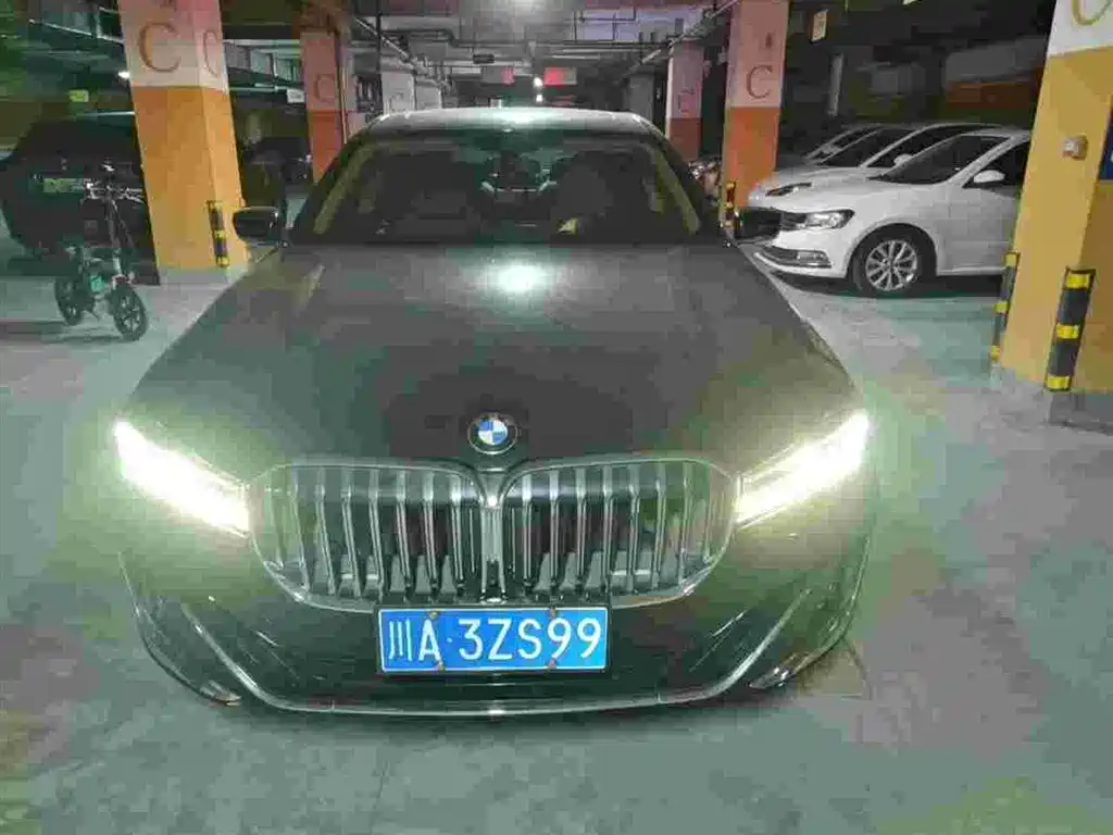 BMW 7 Series — миниатюра 2