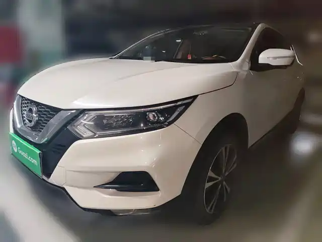 NISSAN QASHQAI 2019