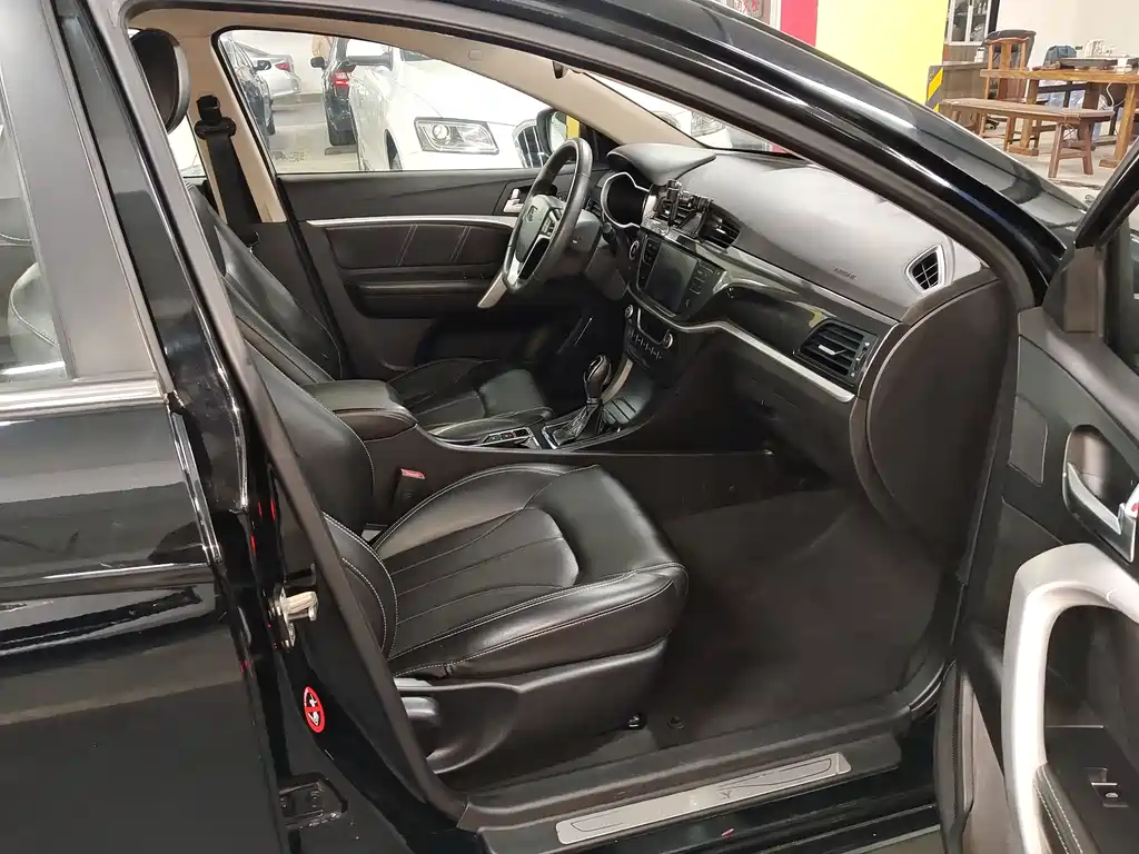 GEELY AUTOMOBILE EMGRAND