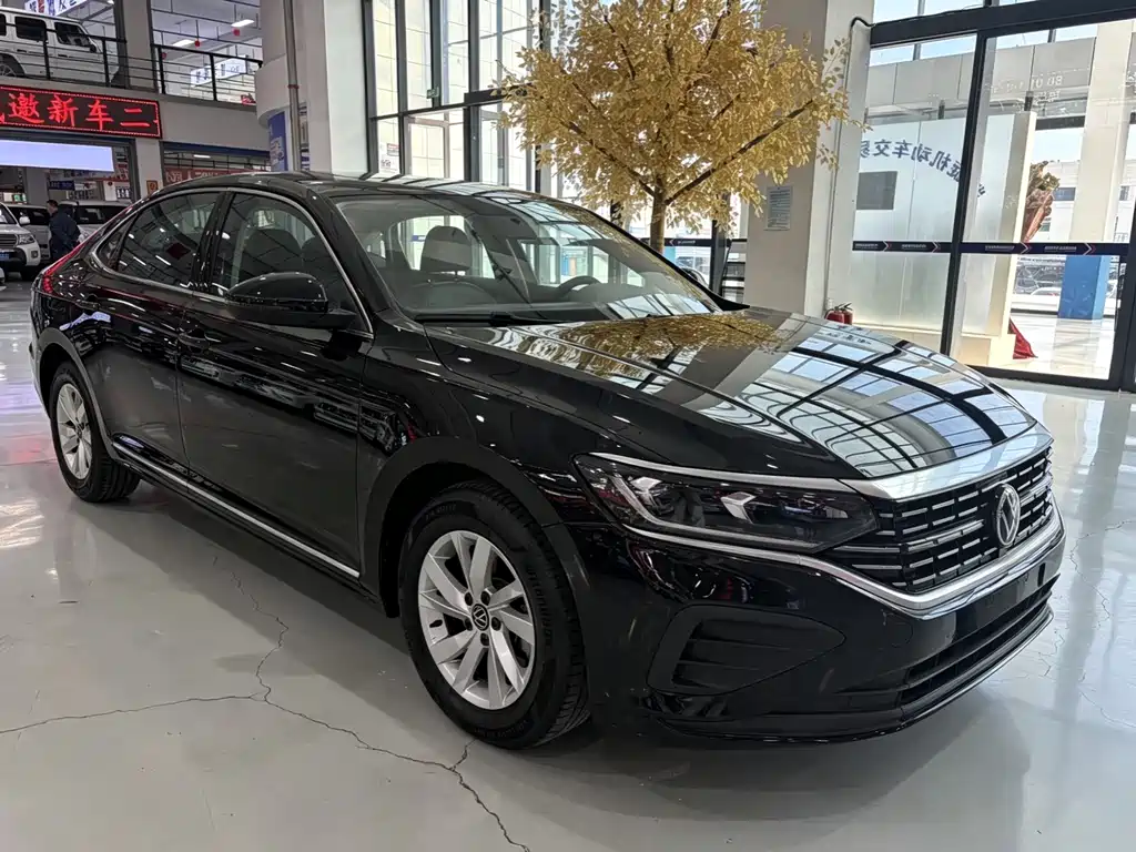 Volkswagen Passat 2022