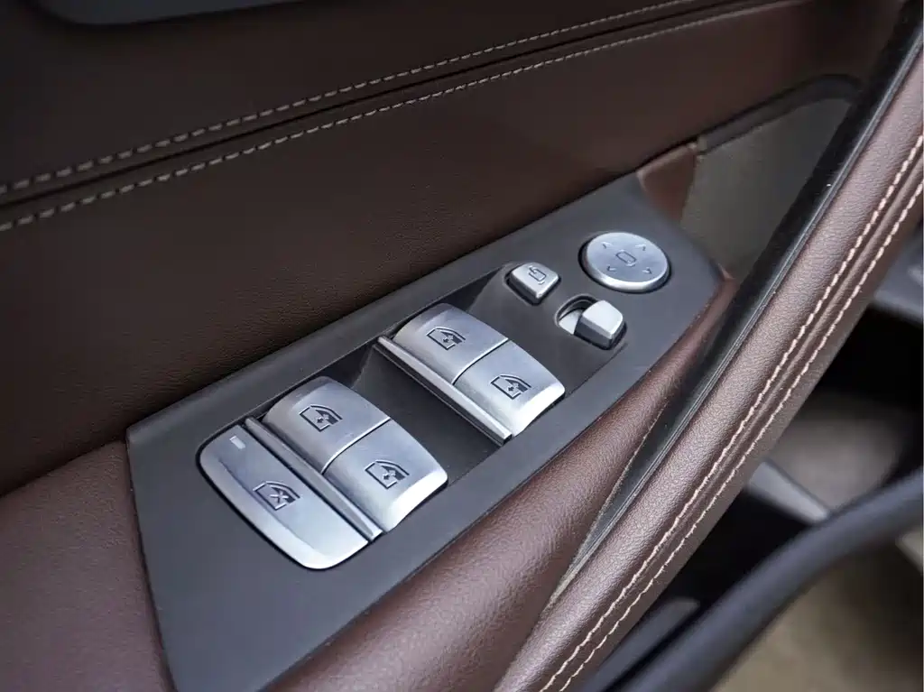 BMW 5 Series — фотографии объявления, Фото 28