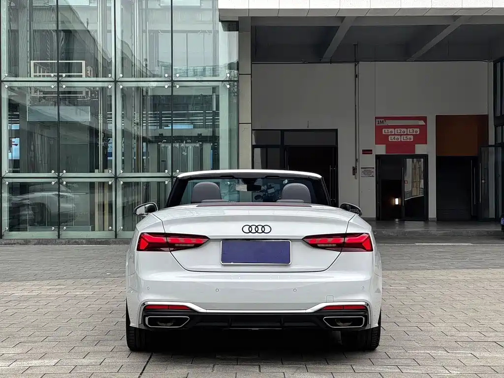 Audi A5 2023 Cabriolet 40 TFSI Fashion