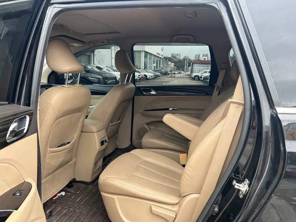 Baojun 730 — миниатюра 8