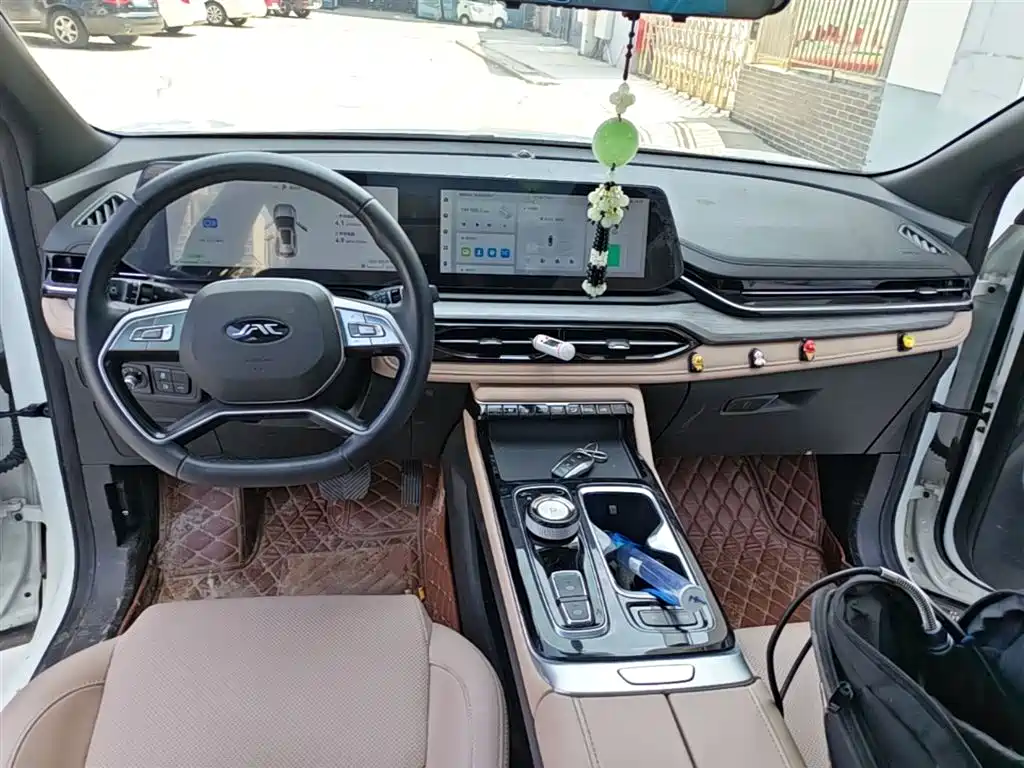 JAC JAC QX PHEV — миниатюра 10