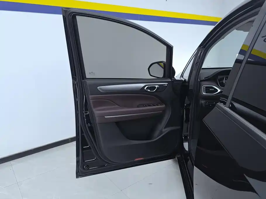 GAC Motor Trumpchi M6 — миниатюра 7