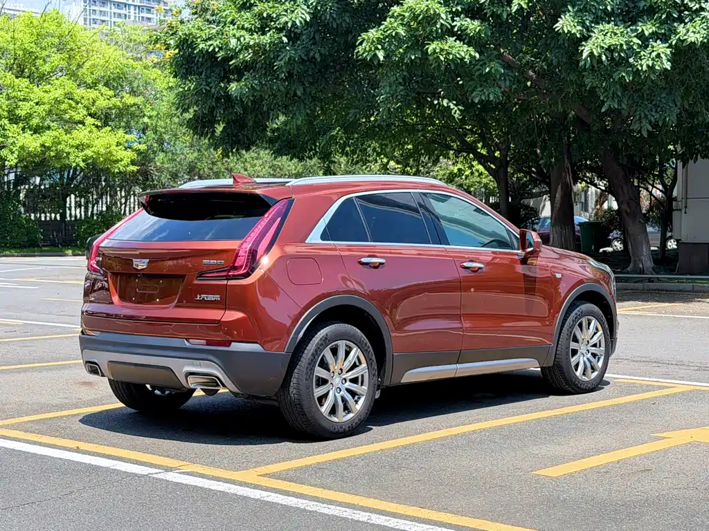 Cadillac XT4 — миниатюра 5