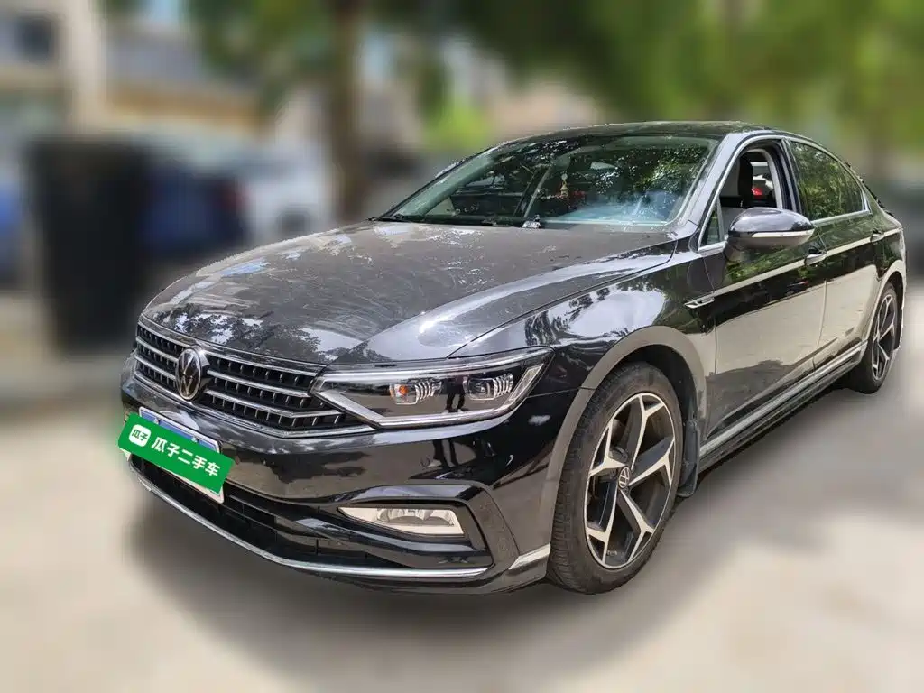 迈腾 2023款 200万辆纪念版 330TSI DSG豪华型 2022