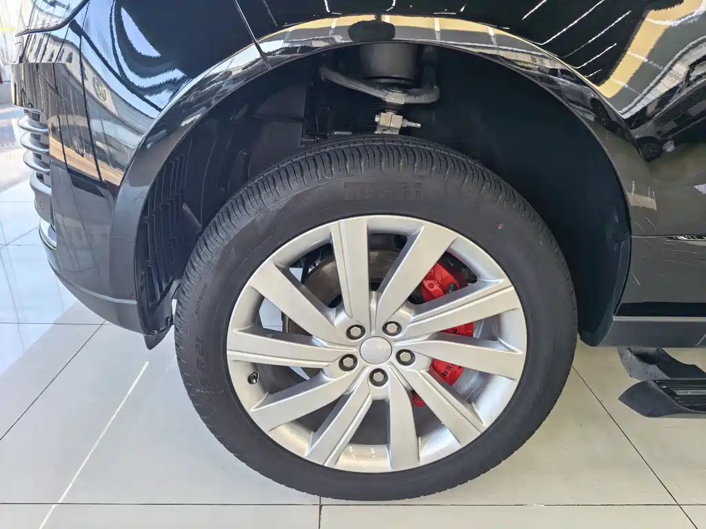 Land Rover Range Rover — миниатюра 16