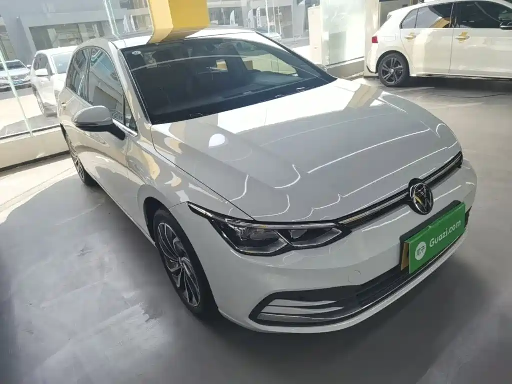 Volkswagen Golf 2023 280TSI DSG Pro