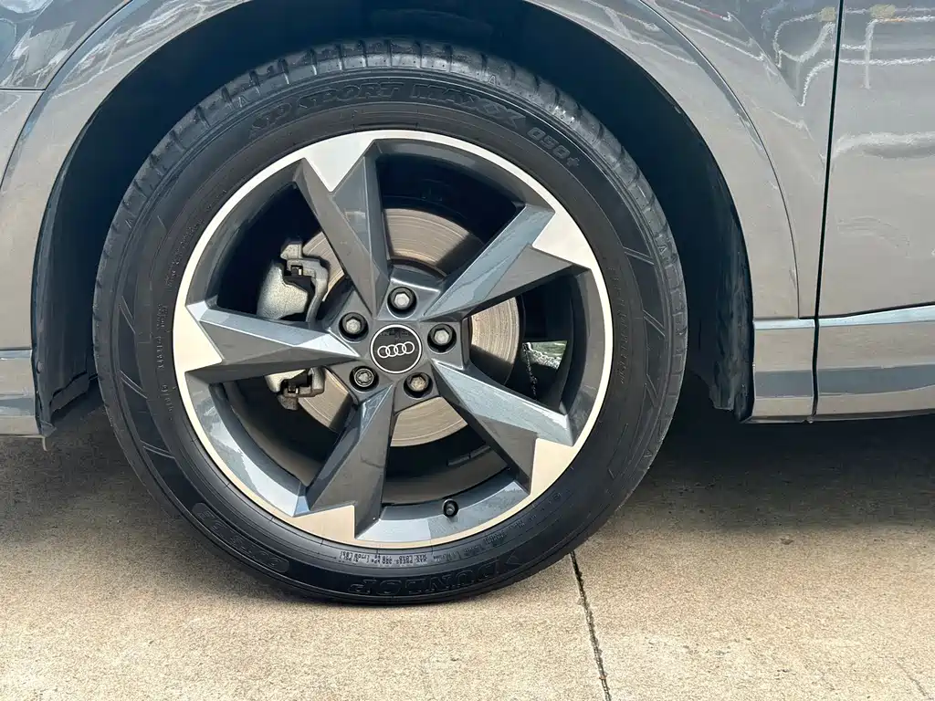 Audi Q3 — миниатюра 6