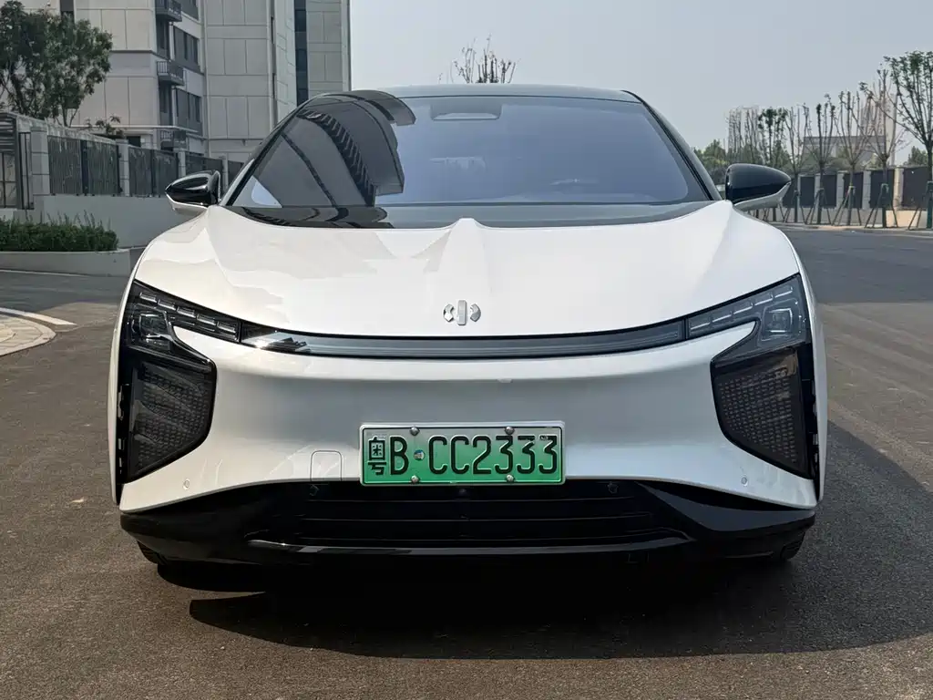 HiPhi HiPhi X — миниатюра 2