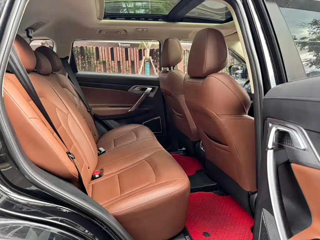 Geely Boyue — миниатюра 14