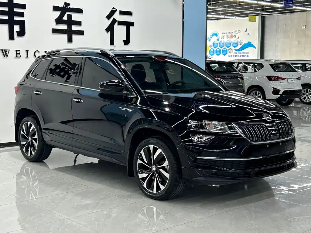 Skoda Karoq 2023 TSI280