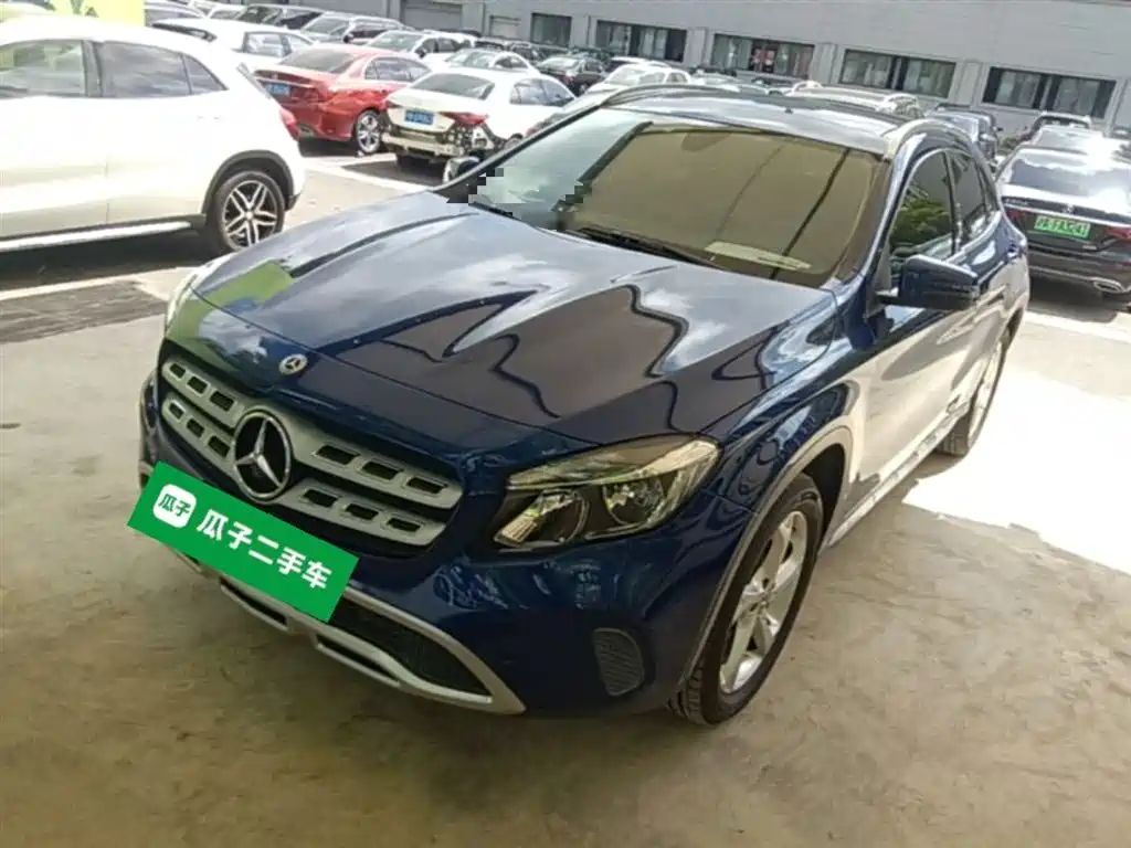 Mercedes-Benz GLA 2019