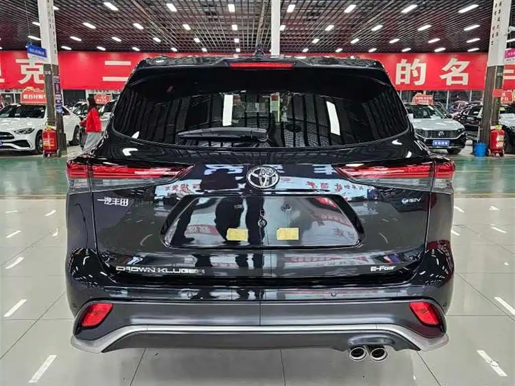 Toyota Crown Kluger 2024 2.5L HEV Luxury