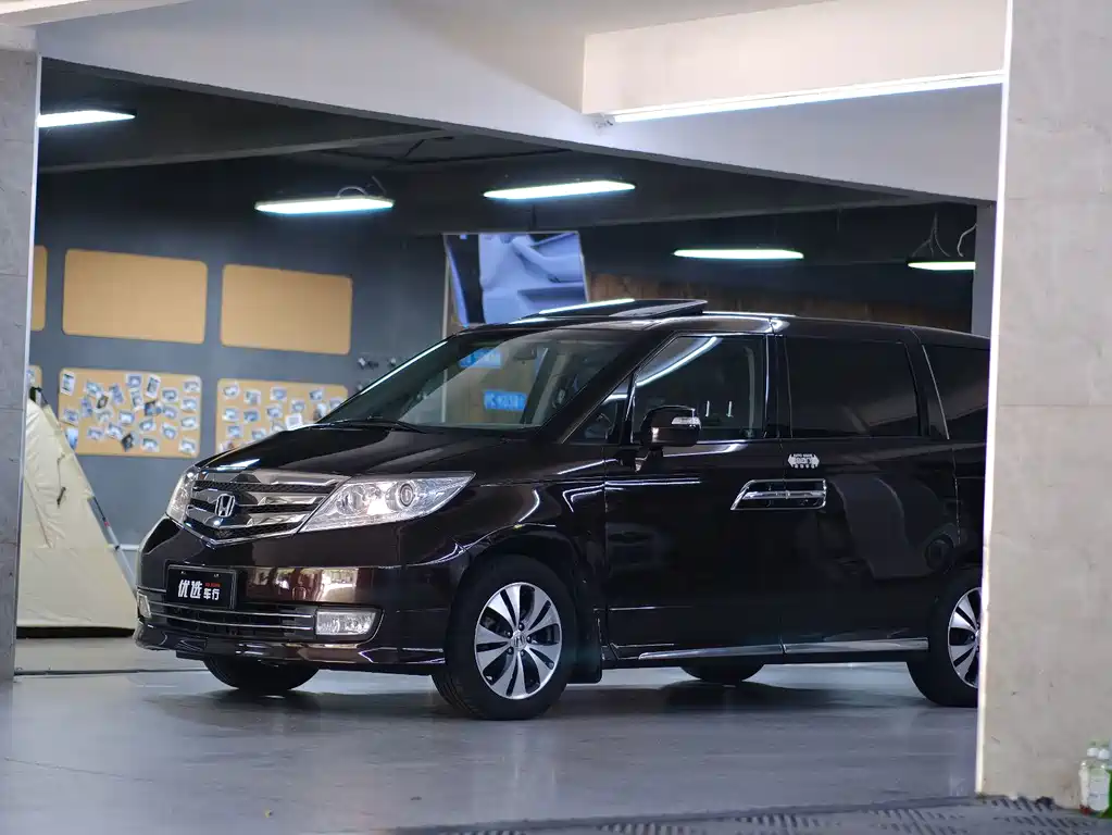 Honda Elysion — миниатюра 9