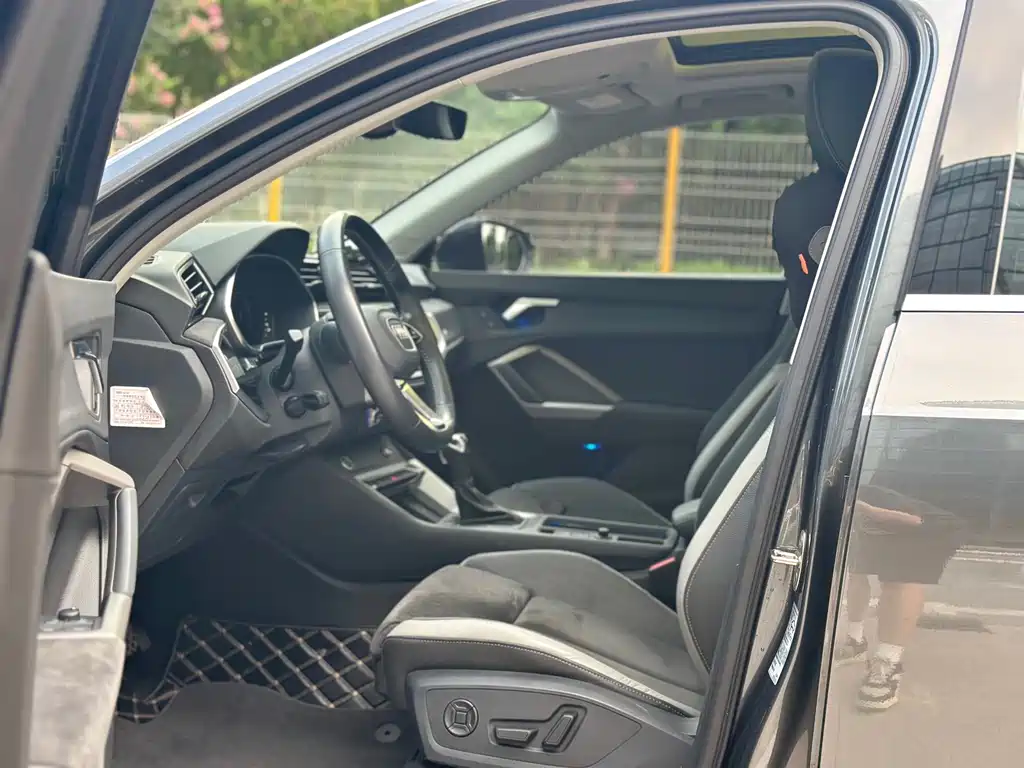Audi Q3 — миниатюра 9