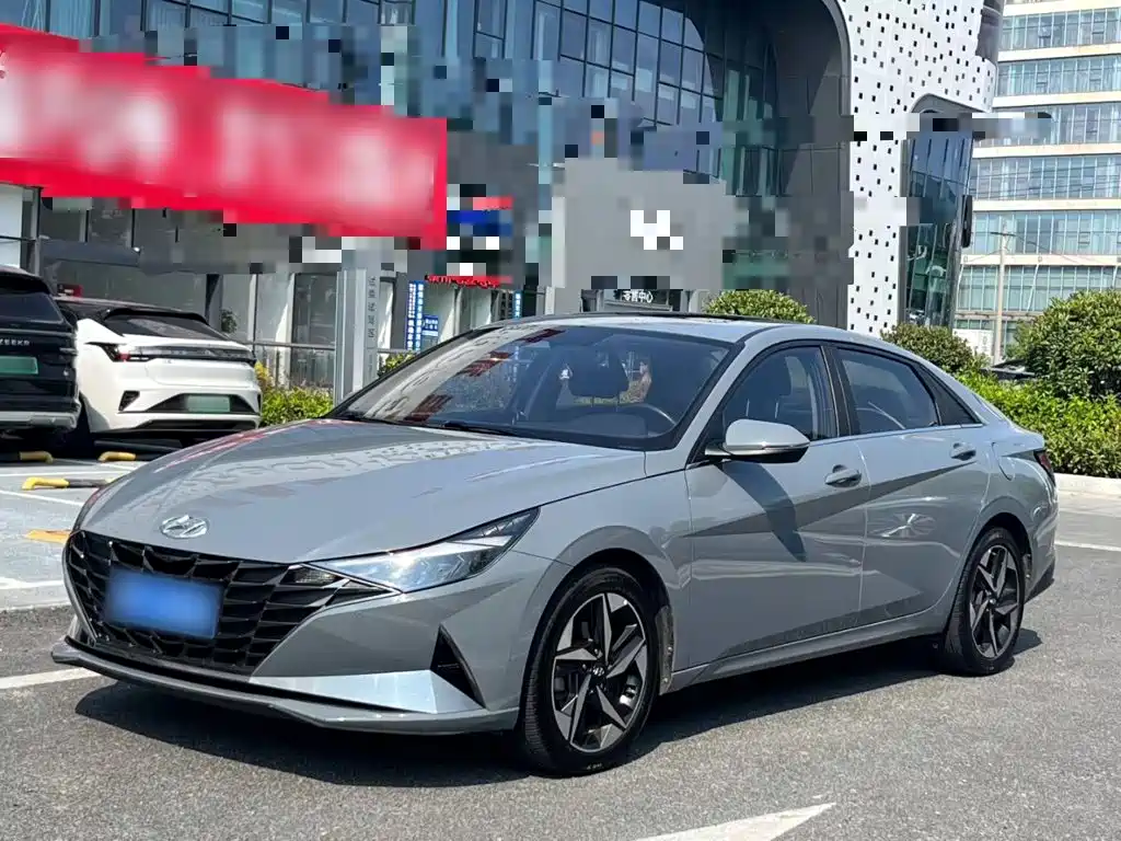 Hyundai Elantra — миниатюра 2