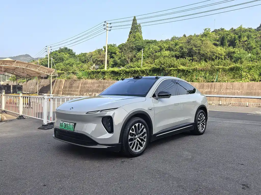 NIO EC6