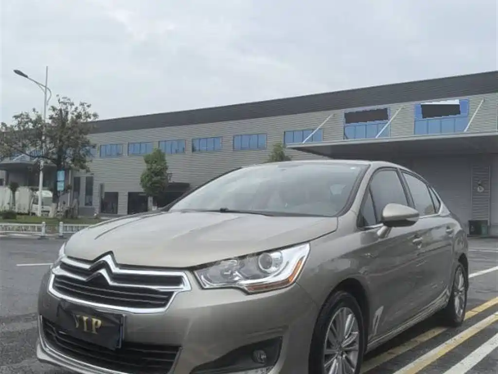Citroen C4L 2015