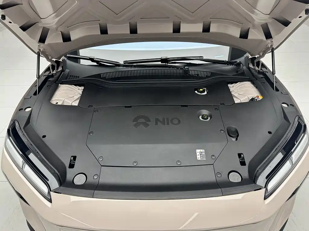NIO ET5 — миниатюра 16